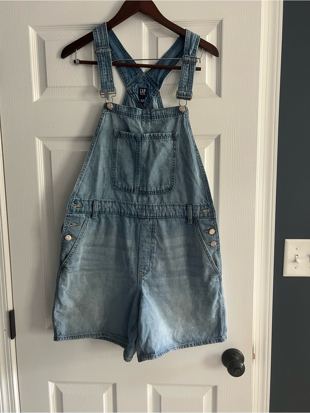 Vintage women’s GAP Blue Denim Short Overalls